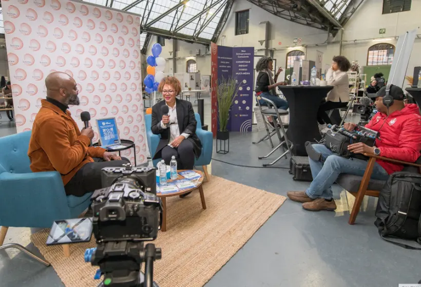 Interview filmée sur le stand plateau